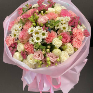 Bukiet Kolorowa Symfonia z różami, goździkami, chryzantemami i oksypetalum